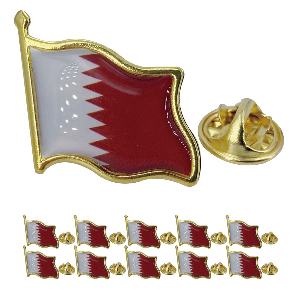 Women Fashion Qatar - Pin de Lapela com a Bandeira