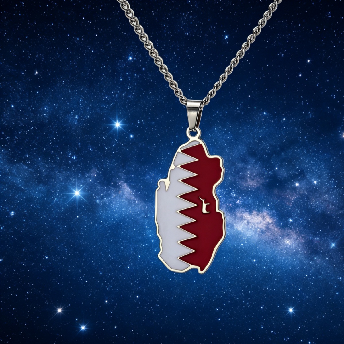 Colar com Pingente de Mapa do  - Women Fashion Qatar avaliação e preço
